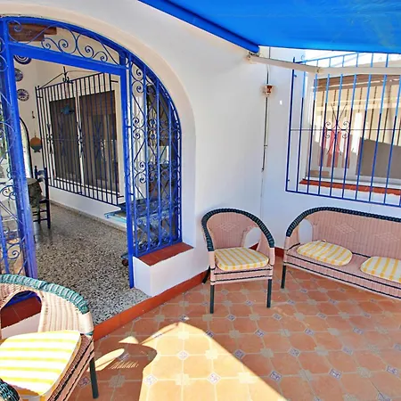 Villa Rosa Fresca - With Private Pool In